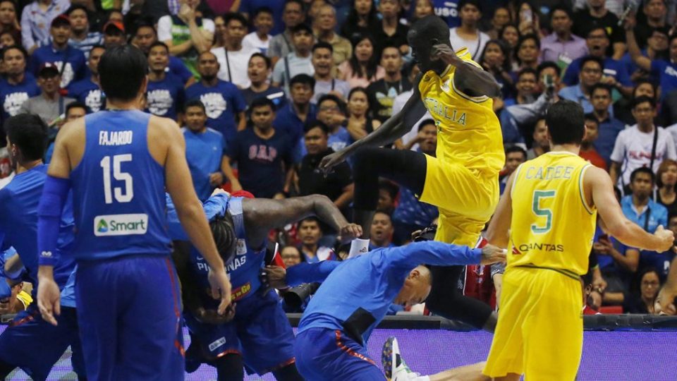 The melee between Gilas Pilipinas and Australia Boomers. Photo via ABS-CBN.