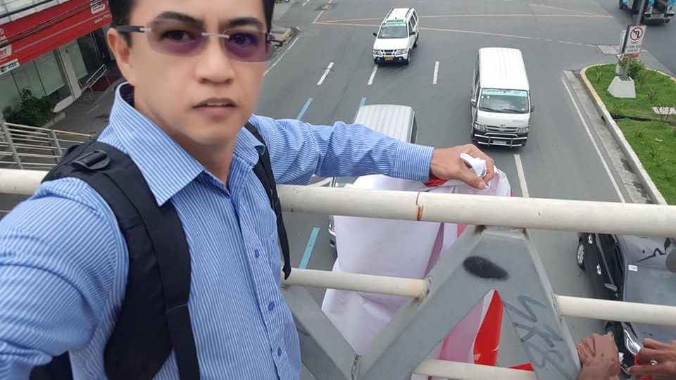 Jeremy Salomon saves the day. Photo via Salomon’s Facebook account.