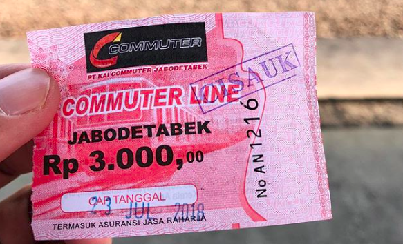 Paper ticket used as a temporary substitute due to maintenance on KRL Commuterline’s e-ticketing system on July 23, 2018. Photo: Coconuts Media