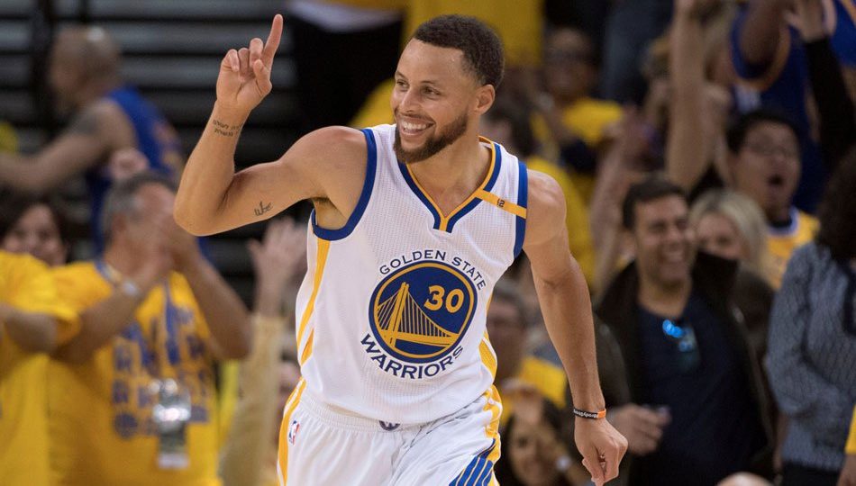 Two-time MVP Stephen Curry will be in Manila. Photo via ABS-CBN.