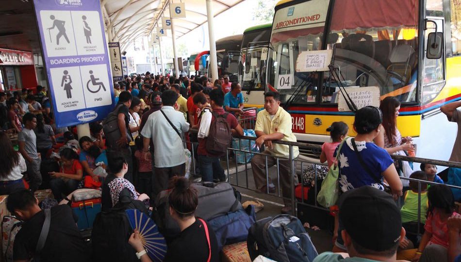 Bus terminals in the country might offer free Wi-Fi in the future. Photo via ABS-CBN.