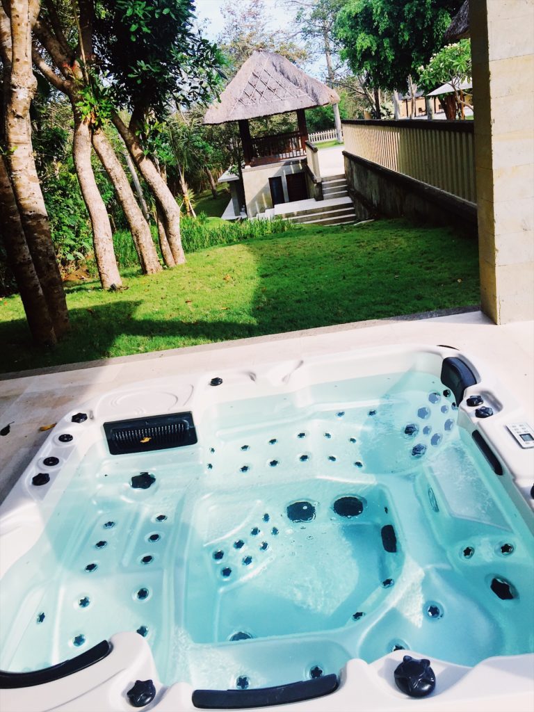 The jacuzzi, overlooking the flying yoga studio. Photo: Coconuts Bali