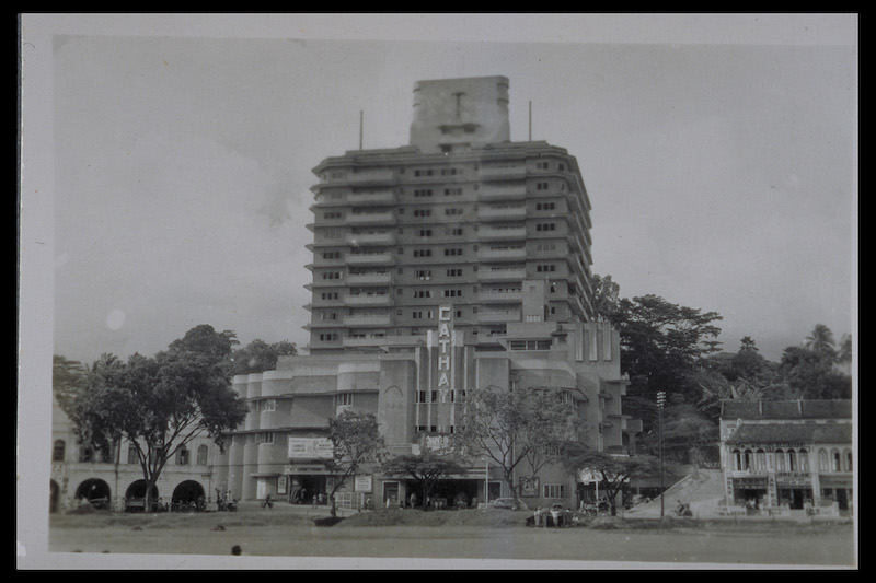 Cathay Building, 1950. Photo: National Museum of Singapore