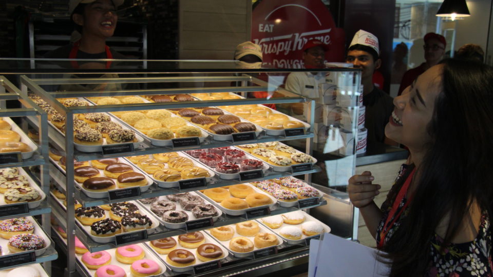 Krispy Kreme serves its first donut in Yangon on Sept. 13, 2018. Photo: Coconuts Yangon