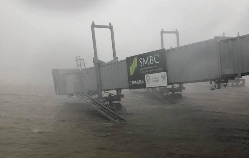 The extent of the floods at Kansai International Airport. Photo: @datukhensem / Twitter