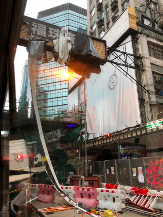 Mong Kok. Photo by Tomas Wiik.