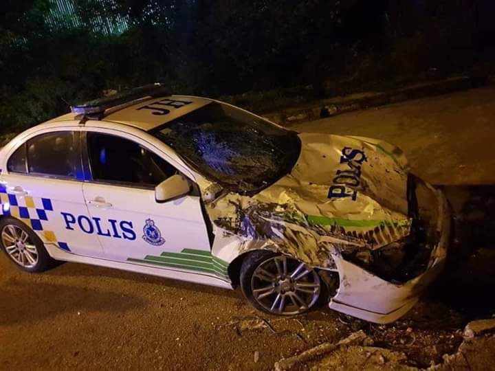One of the police cars damaged during the hot pursuit via Facebook 