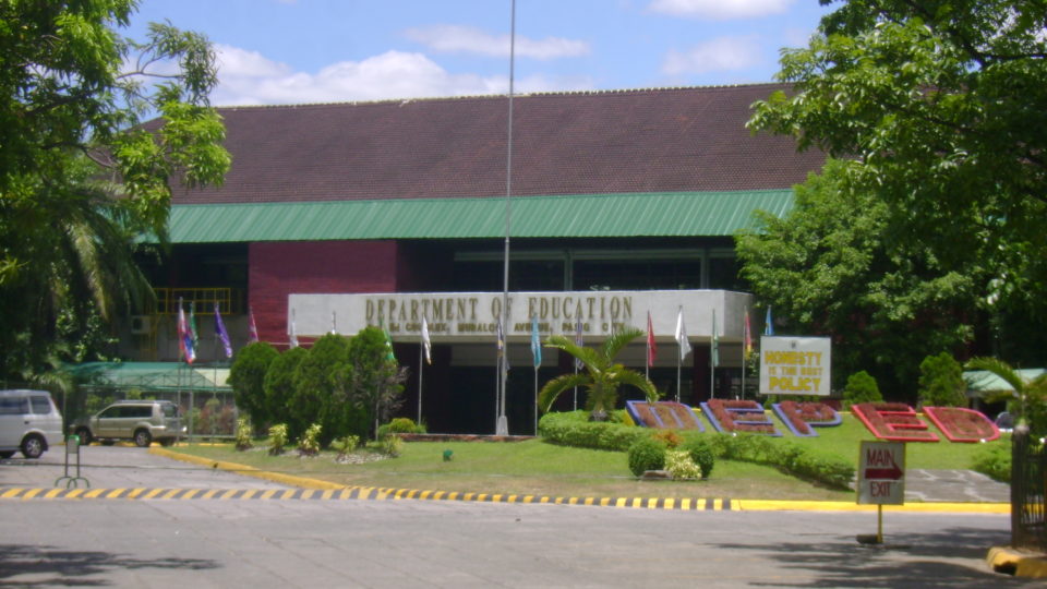 Department of Education office in Pasig. Photo: Wikipedia.

