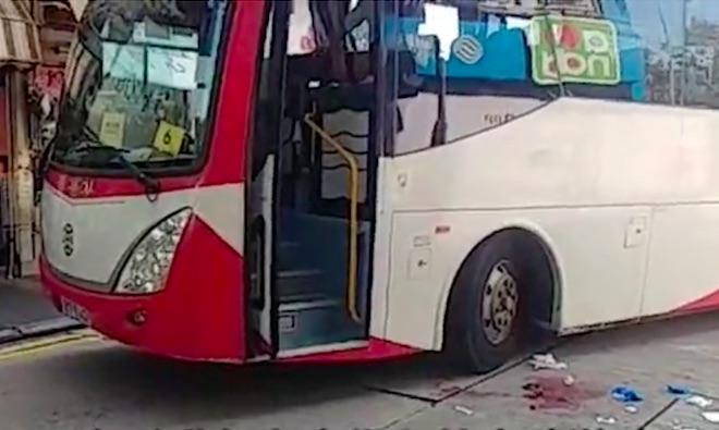 Screengrab via Apple Daily video.