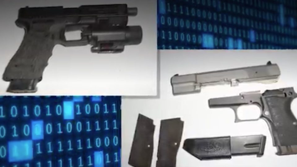 Police handout pics of some of the weapons seized. Via Apple Daily.