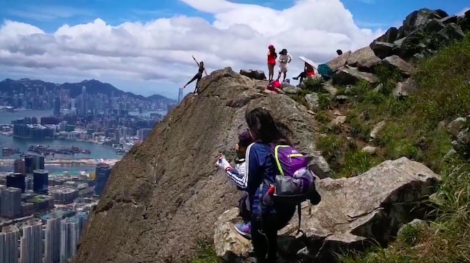 Screengrab via Facebook video.