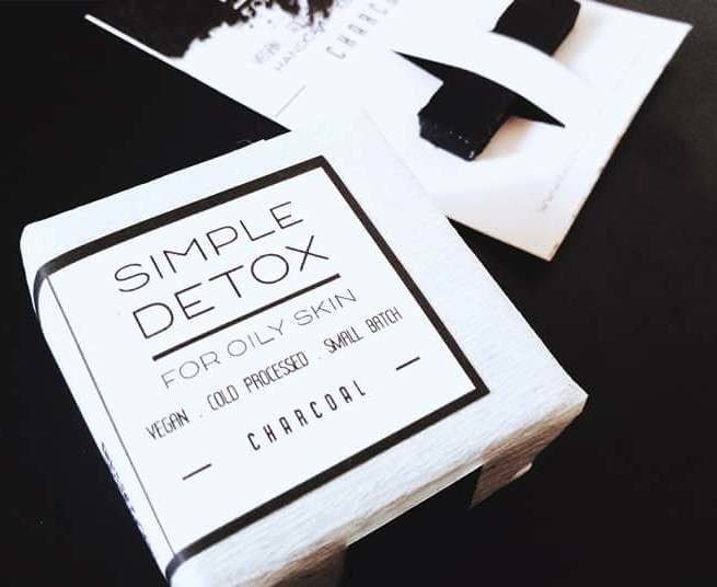 Photo: The Skin District 9