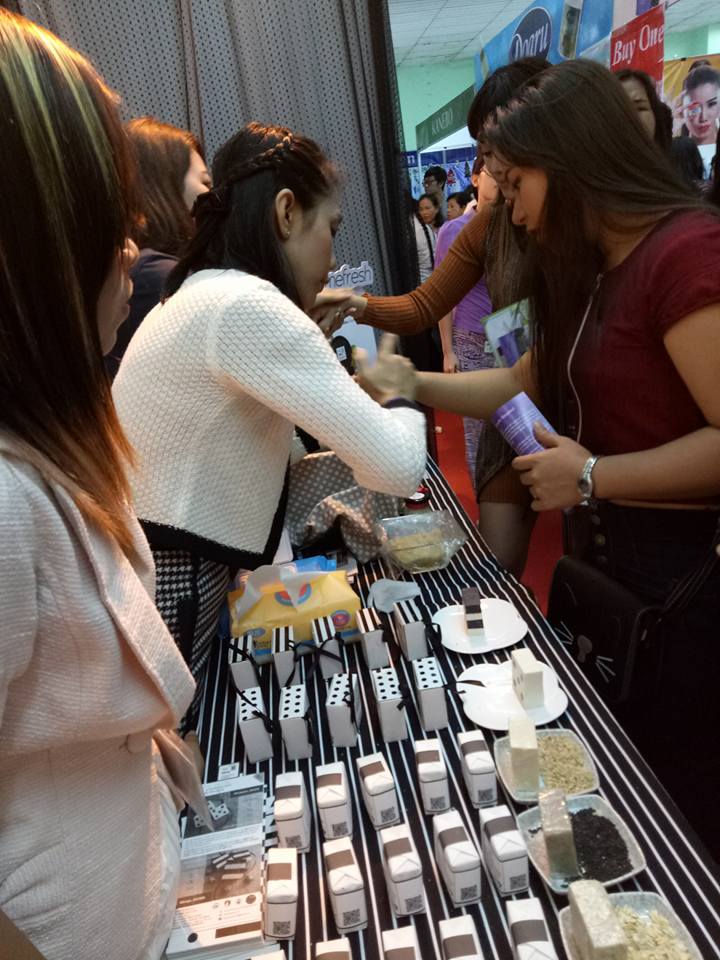 Photo: The Skin District 9