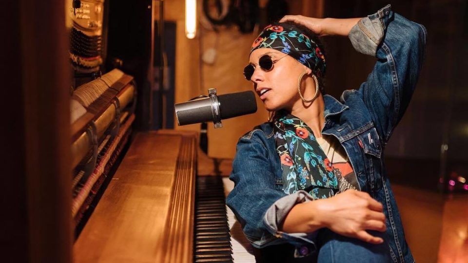 PHOTO: Facebook / Alicia Keys