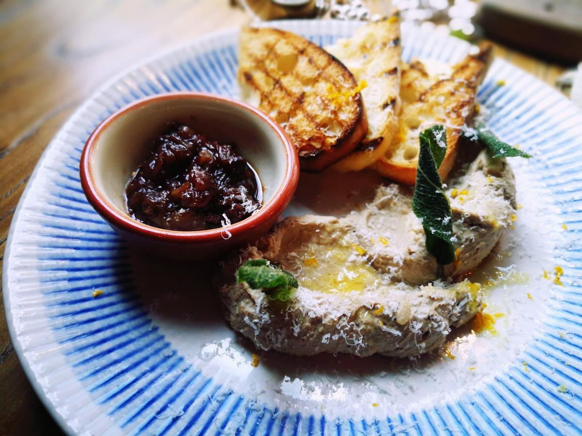 Photo: Laurel Tuohy/Coconuts