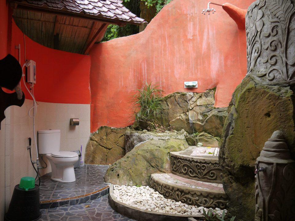 Photo: Jungle Inn/FB