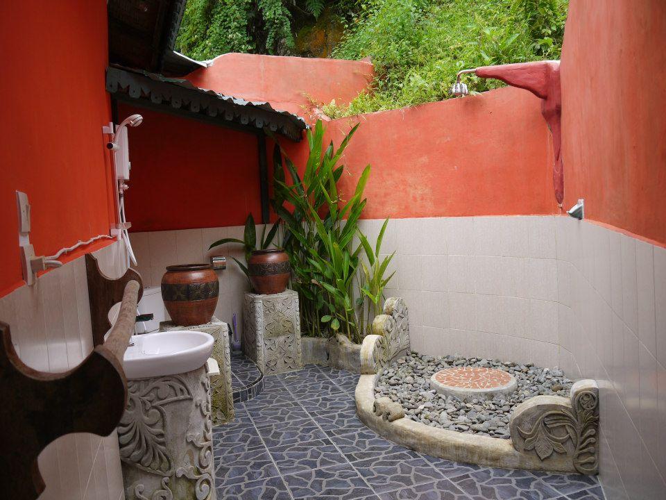 Photo: Jungle Inn/FB