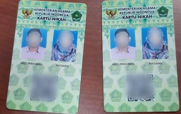 Samples of the Religious Affairs Ministry’s new marriage cards. Photo: Istimewa
