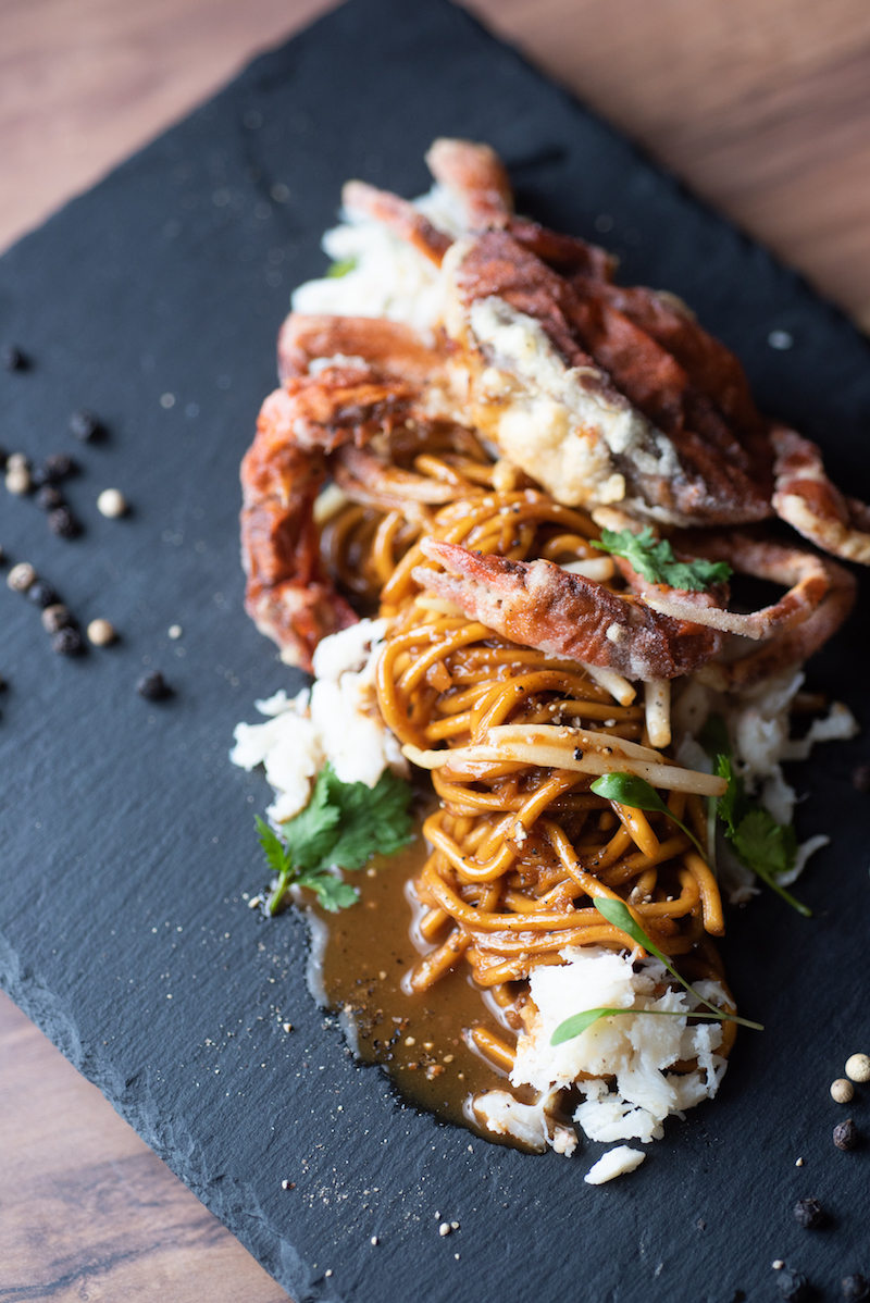 Black pepper crab noodle. Photo: The Wine & Gourmet Friends