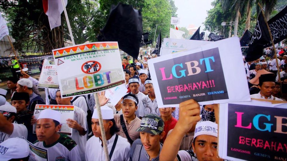 Protesters at an anti-LGBT demonstration in Bogor on Friday, November 9, 2018. Photo: Bogor City Government (@pemkotbogor) / Instagram

