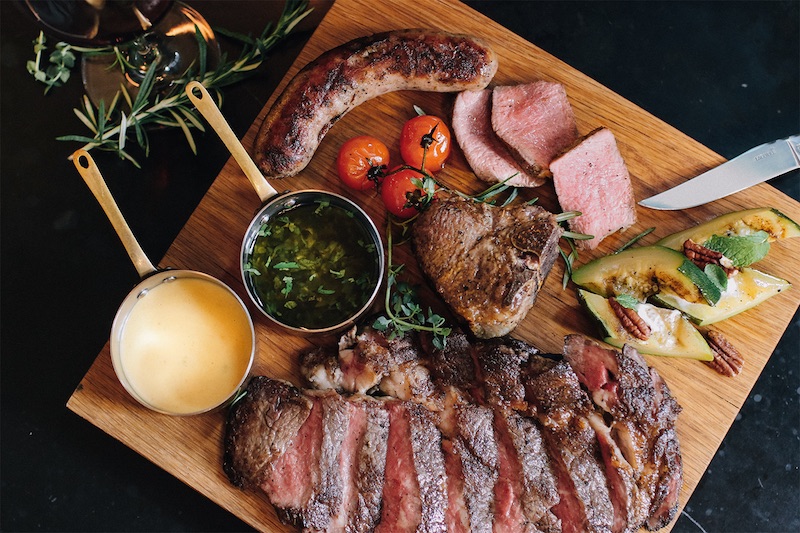 Photo: The Black Swan