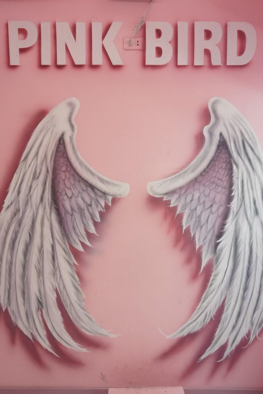 Pinkbird's mural. Photo: Kaka Corral