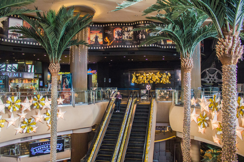 Inside Greenhills Shopping Center's Promenade mall. (Photo: Jacques Manuntag)