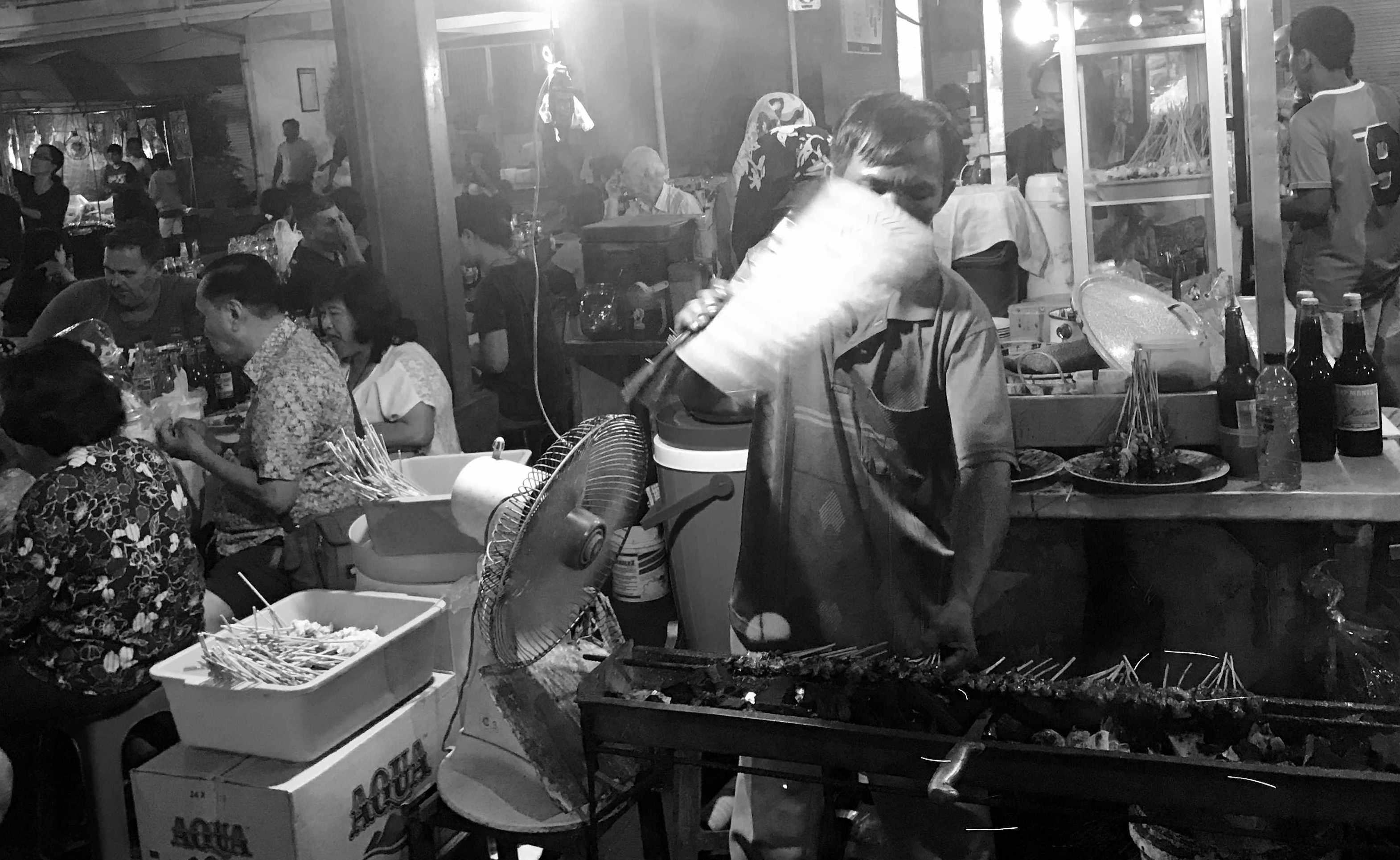 A satay seller at Pasar Sindhu, Sanur’s night market. Photo: Coconuts Bali