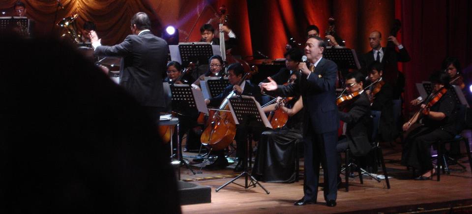 Photo: Jose Mari Chan Facebook page. 