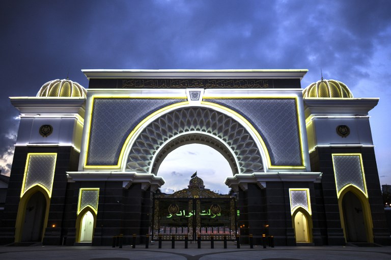 The entrance of Malaysia’s National Palace in Kuala Lumpur is pictured on January 23, 2019. (Photo by MOHD RASFAN / AFP)