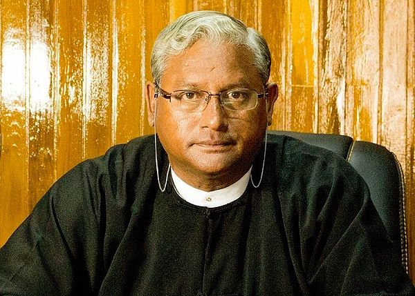 U Ko Ni via Wikipedia