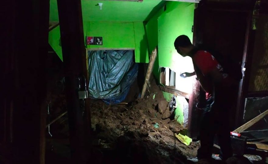 Debris from yesterday’s landslide. Photo: Facebook/Jro Mangku Sugata