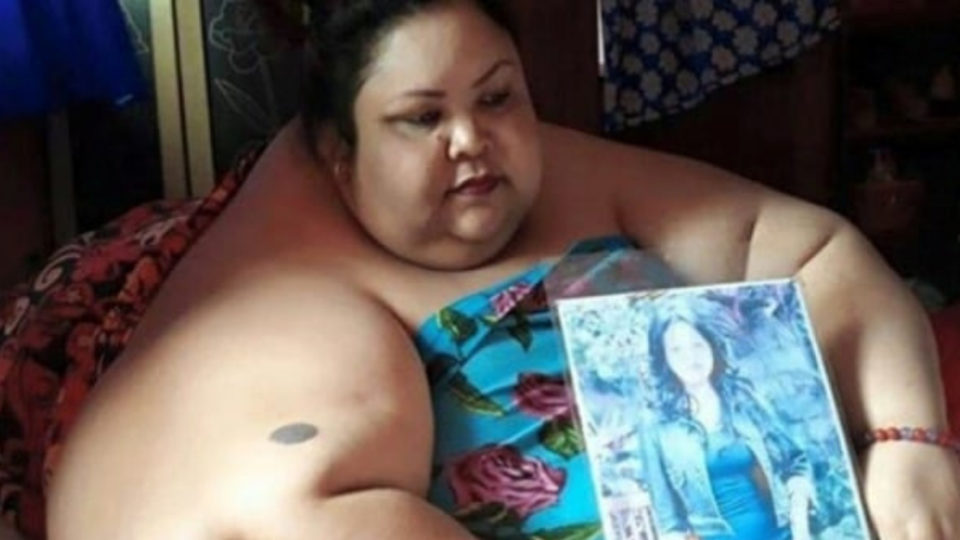 Titi Wati, a 37-year-old woman from the Central Kalimantan capital of Palangkaraya, is making headlines around the country after she made a plea to the government for help dealing with her morbid obesity. Photo: Istimewa