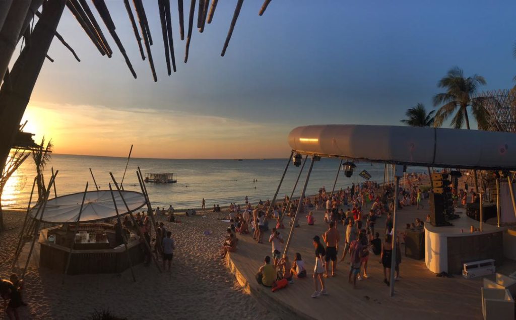 Tanya Zainuddin/Victor Goh