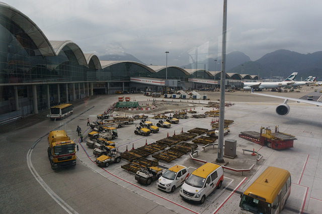 A view of the exterior of the terminal of Hong Kong International Airport. Photo via Eugene_o.