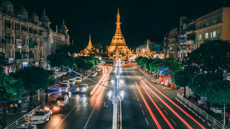 Sule Pagoda. Photo: Harish Shivaraman/Unsplash