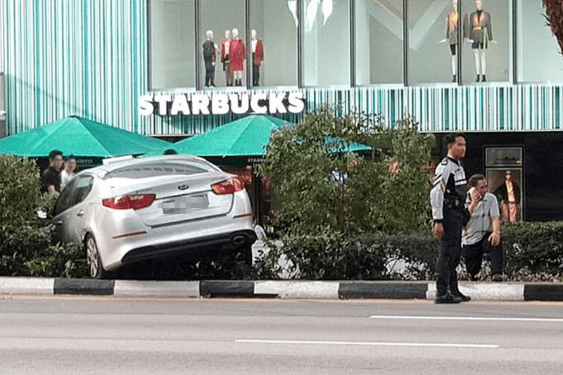 Just another vehicle trying to get a coffee run but instead mounting the pavement in front of a Starbucks store at Liat Towers. (Photo: Sharom Salleh / Facebook)