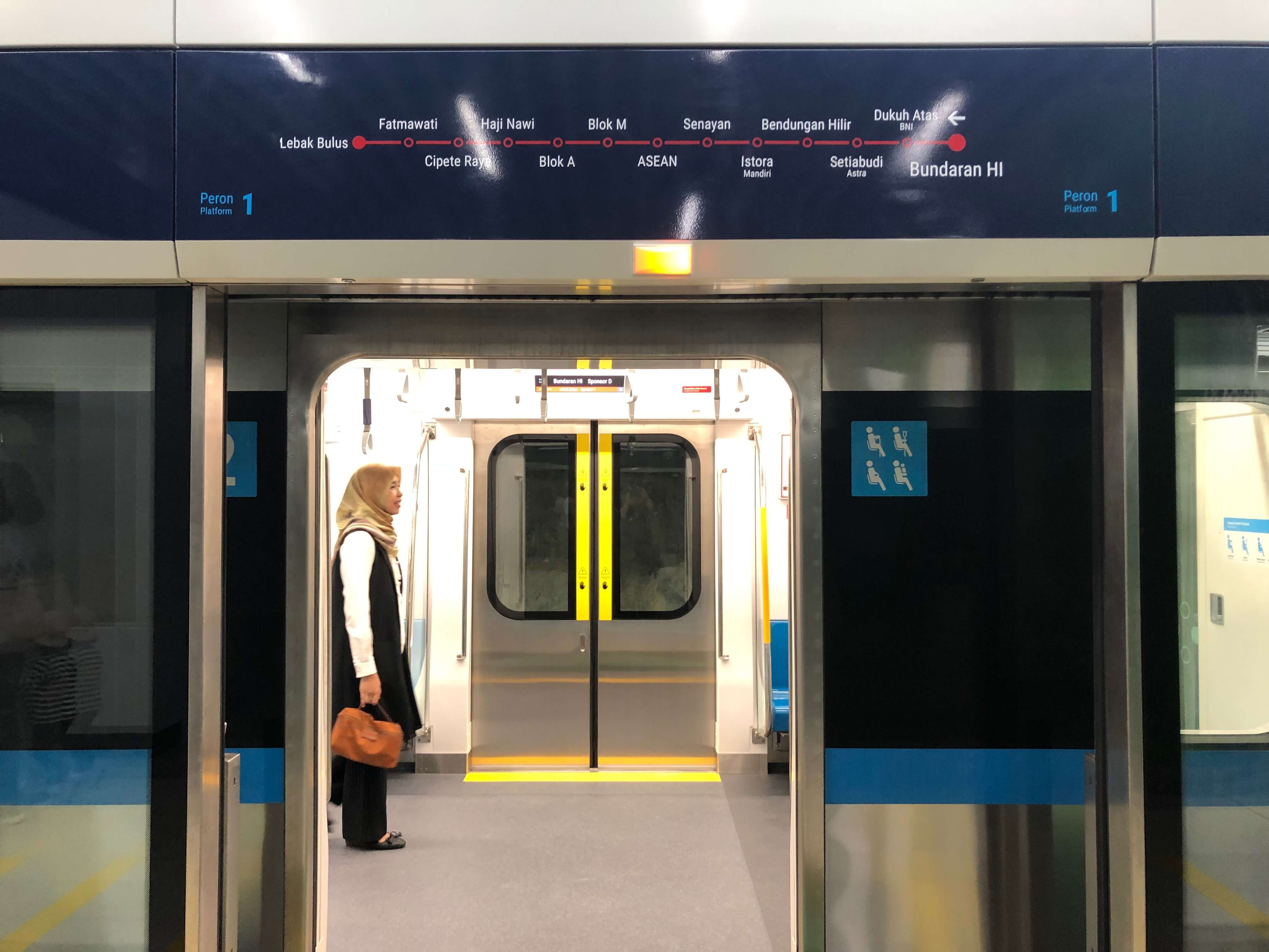 MRT Jakarta train at Bundaran HI Station. Photo: Nadia Vetta Hamid/Coconuts Media