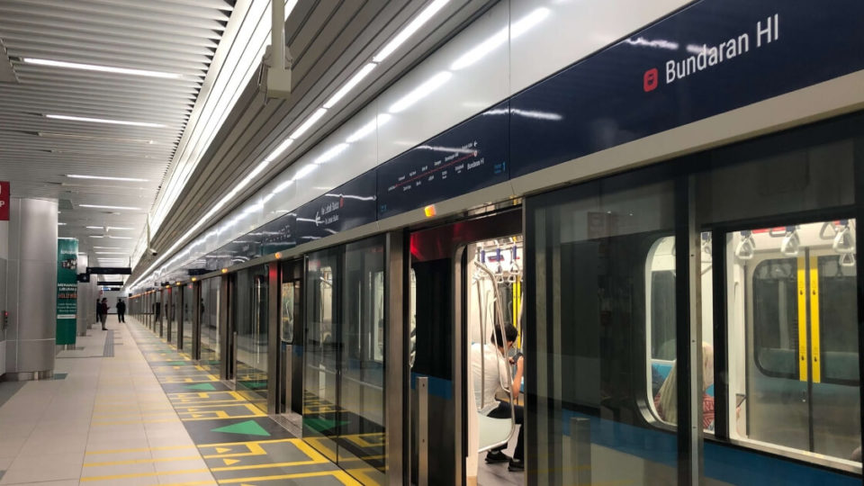 Bundaran HI MRT station. Photo: Nadia Vetta Hamid/Coconuts Media