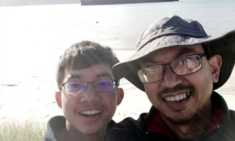 Mohammad Haziq (left)