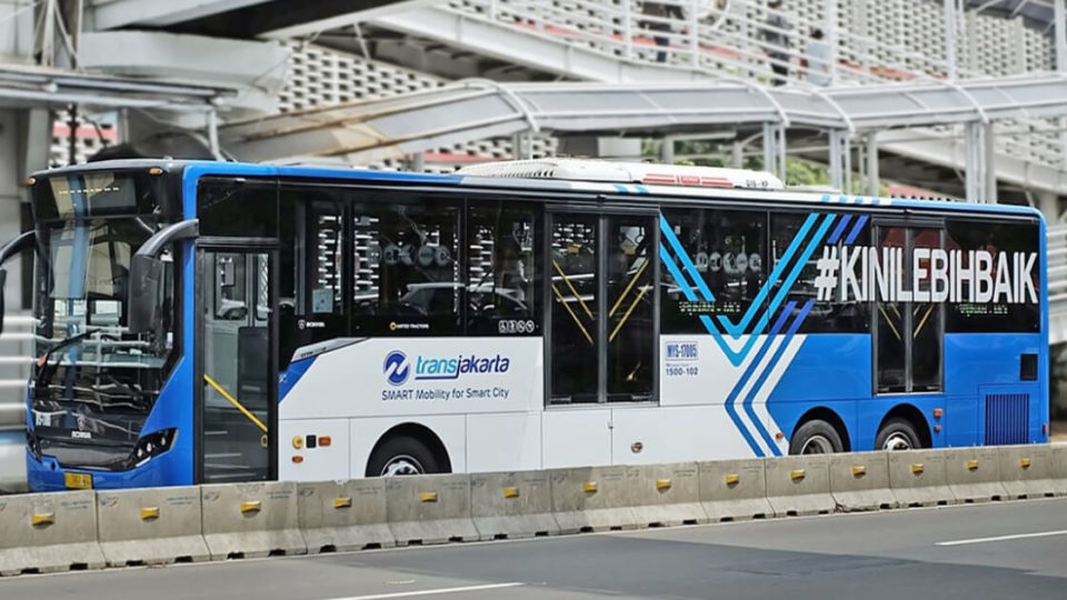 TransJakarta bus. Photo: Instagram/@pt_transjakarta