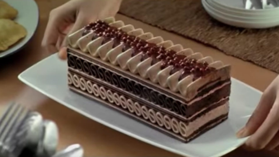 This photo is for illustration purposes only, as the newly-returned Viennetta comes in the vanilla-chocolate combo only. Photo: Wall’s Indonesia