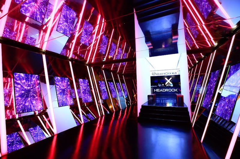 Photo: HeadRock VR Singapore/Facebook