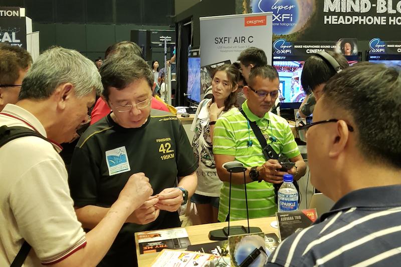 How HardwareZone.com.sg's forums foster community engagement