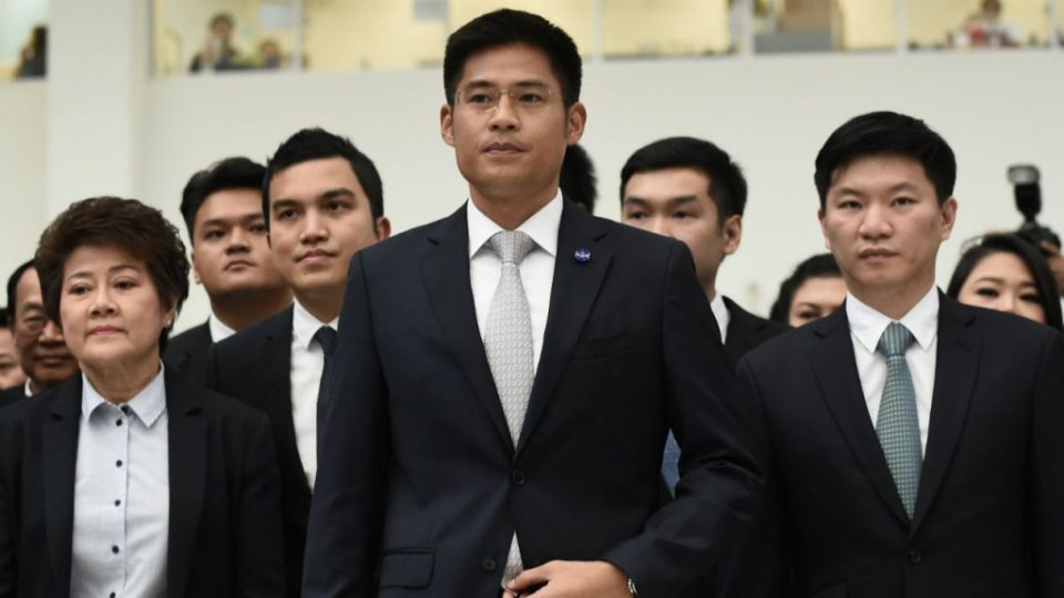 hai Raksa Chart party leader Preechaphol Pongpanich (centre) arrives at the Constitutional Court in Bangkok on March 7, 2019. Photo: AFP/ Lillian Suwanrumpha