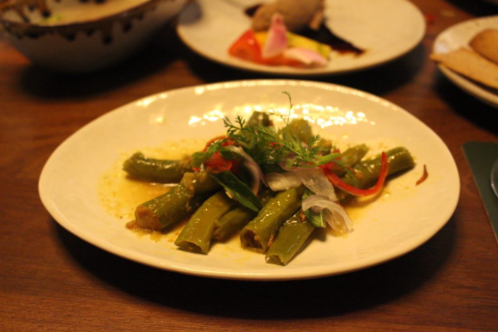 Stuffed Green Chiles | Photo: Nay Paing/Coconuts Media