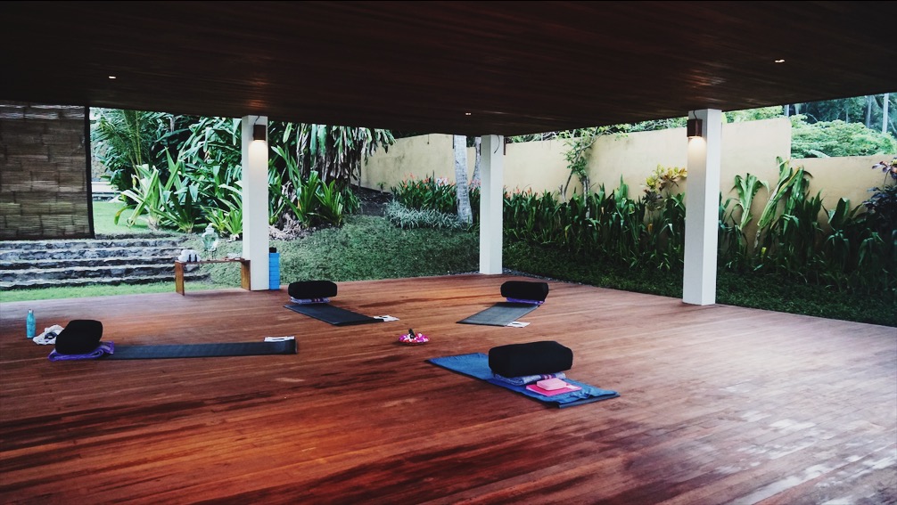 Mats set up for class. Photo: Coconuts Bali