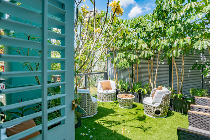 The lush terrace corner. Photo: Kesa House