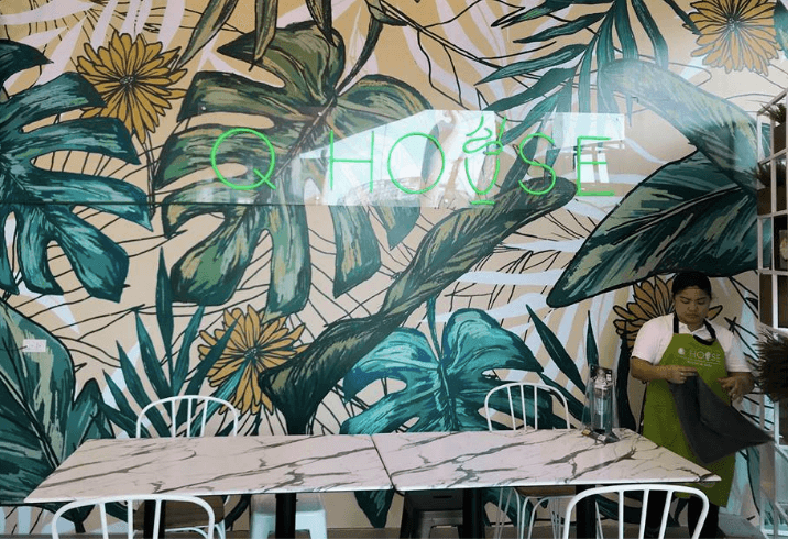 Q House interior. Photo: Kaka Corral