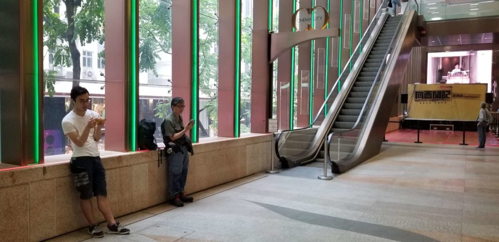 The lobby of the Cinema City location at the Jade & Pearl Plaza in Causeway Bay. Photo by Vicky Wong.